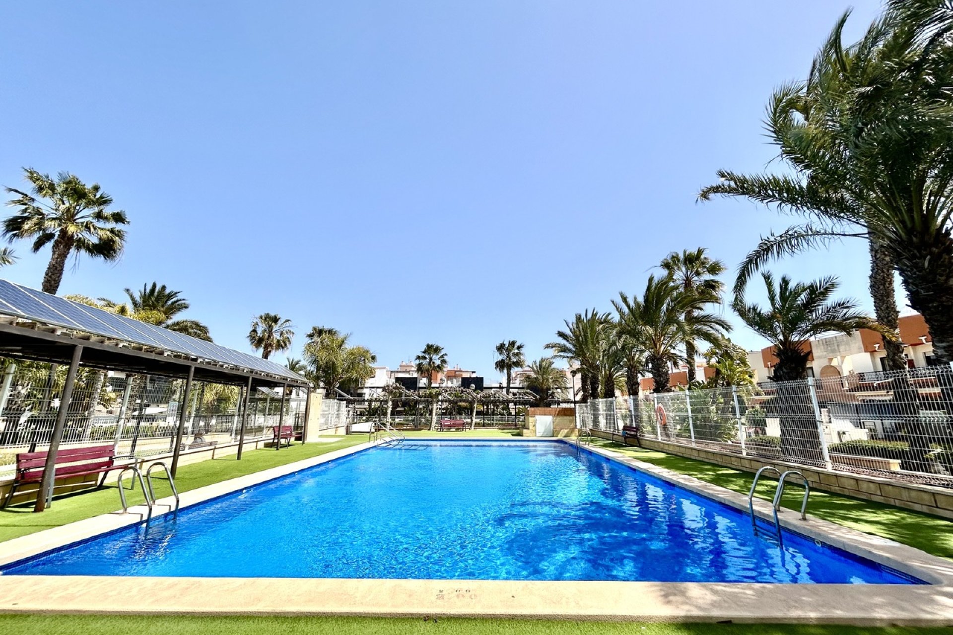 Resale - Terraced house / Townhouse - Orihuela Costa - Los Dolses
