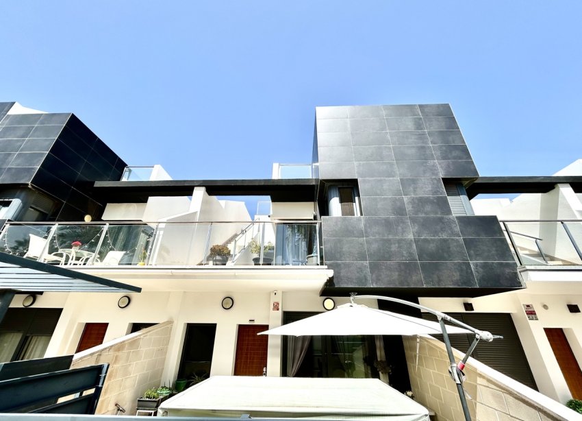 Resale - Terraced house / Townhouse - Orihuela Costa - Los Dolses