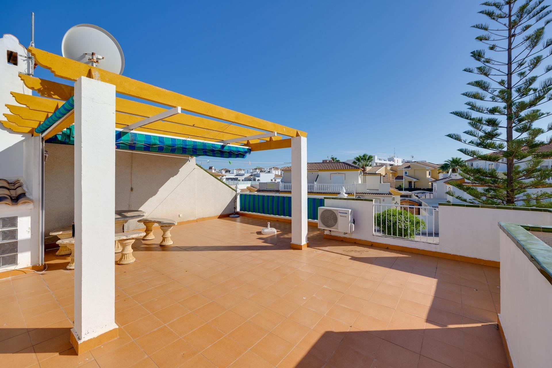 Resale - Terraced house / Townhouse - Orihuela Costa - Los Dolses