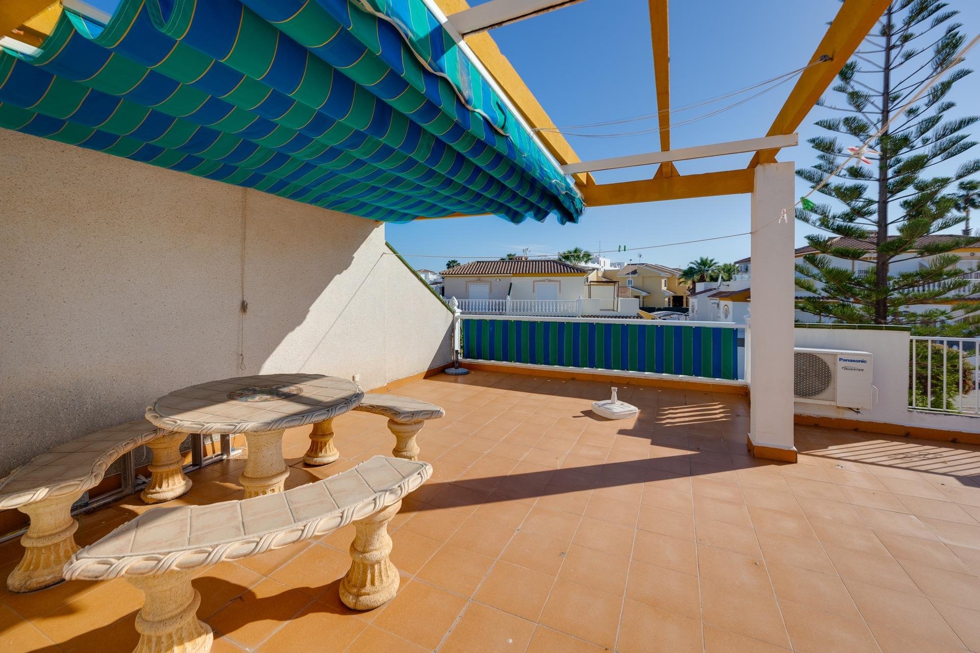 Resale - Terraced house / Townhouse - Orihuela Costa - Los Dolses