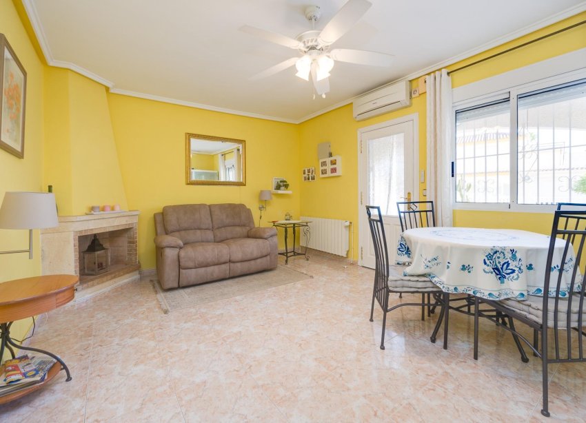 Resale - Terraced house / Townhouse - Orihuela Costa - Los Dolses
