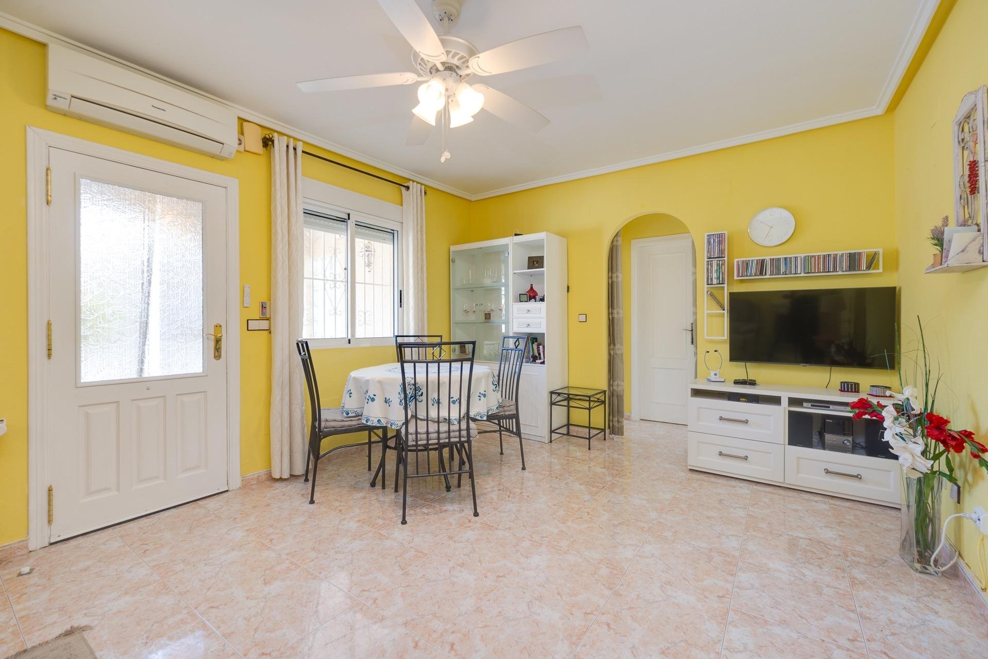 Resale - Terraced house / Townhouse - Orihuela Costa - Los Dolses