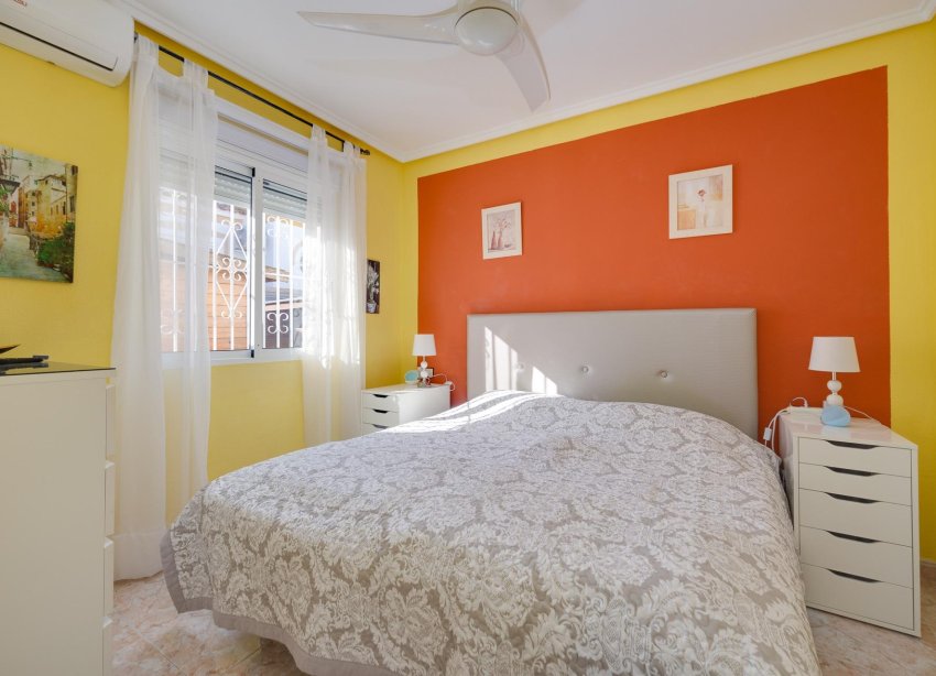 Resale - Terraced house / Townhouse - Orihuela Costa - Los Dolses
