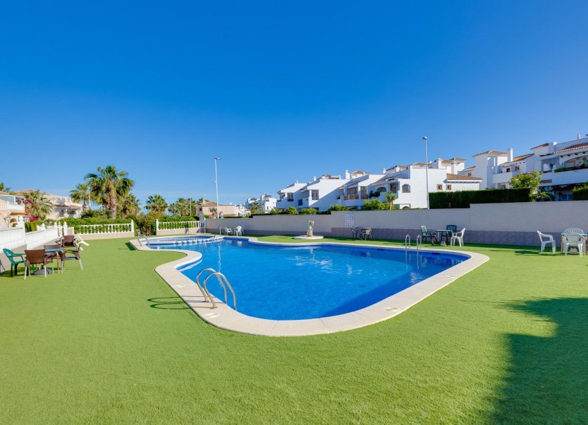 Resale - Terraced house / Townhouse - Orihuela Costa - Los Dolses