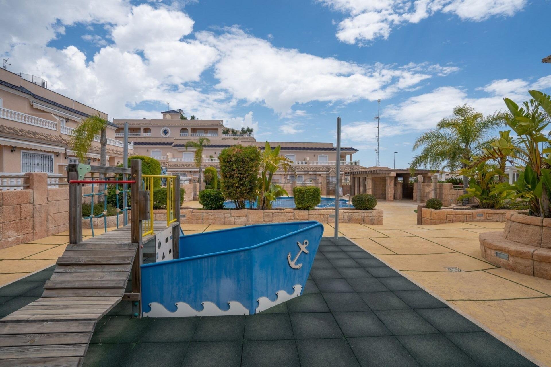 Resale - Terraced house / Townhouse - Orihuela Costa - Los Dolses