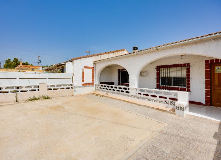 Resale - Terraced house / Townhouse - Orihuela Costa - Montezenia