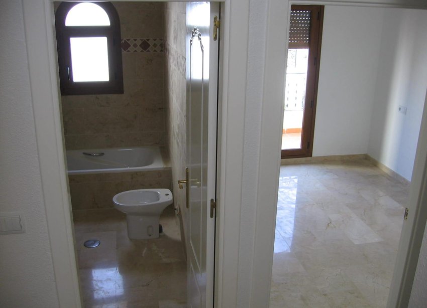 Resale - Terraced house / Townhouse - Orihuela Costa - PAU 8