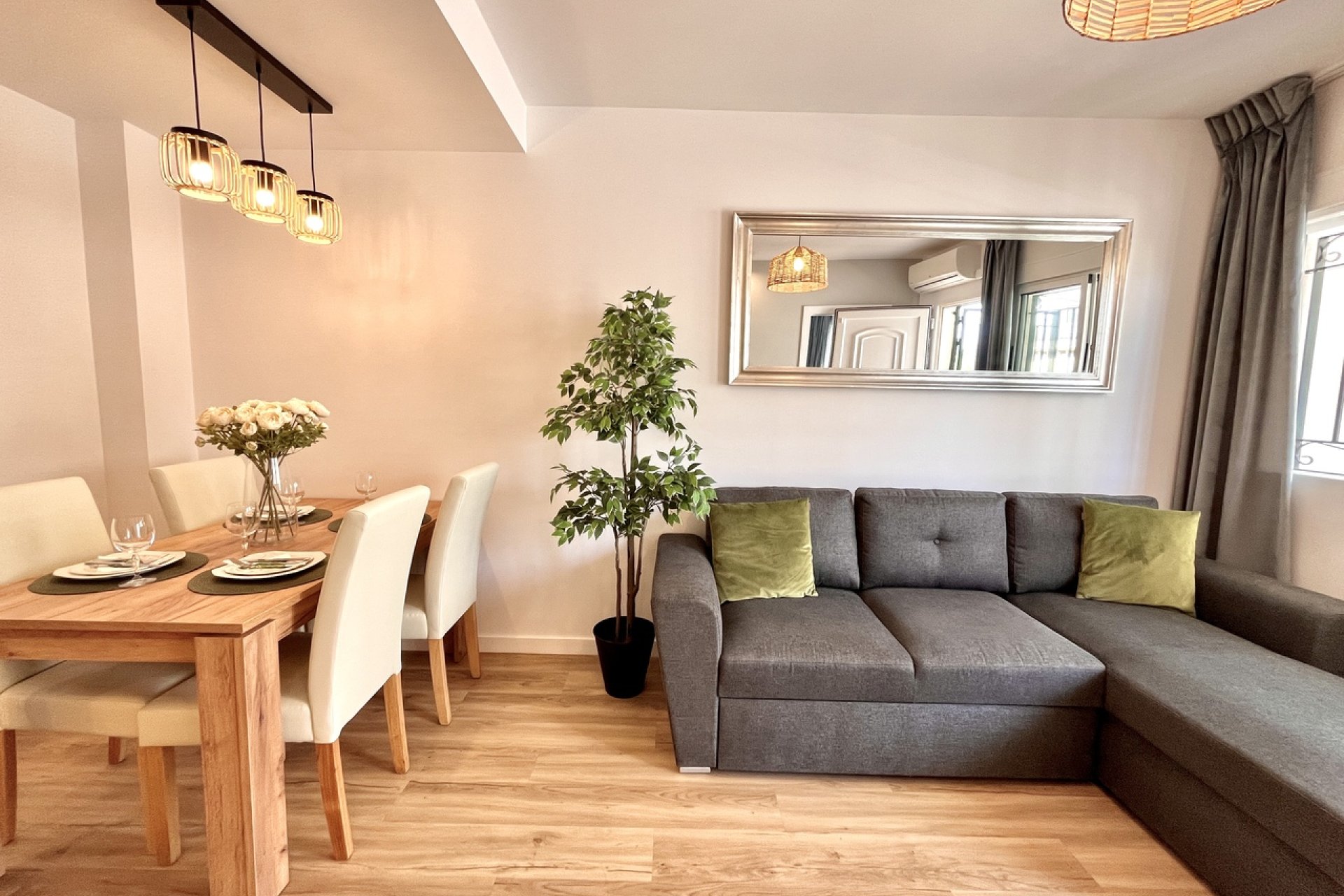 Resale - Terraced house / Townhouse - Orihuela Costa - Playa Flamenca