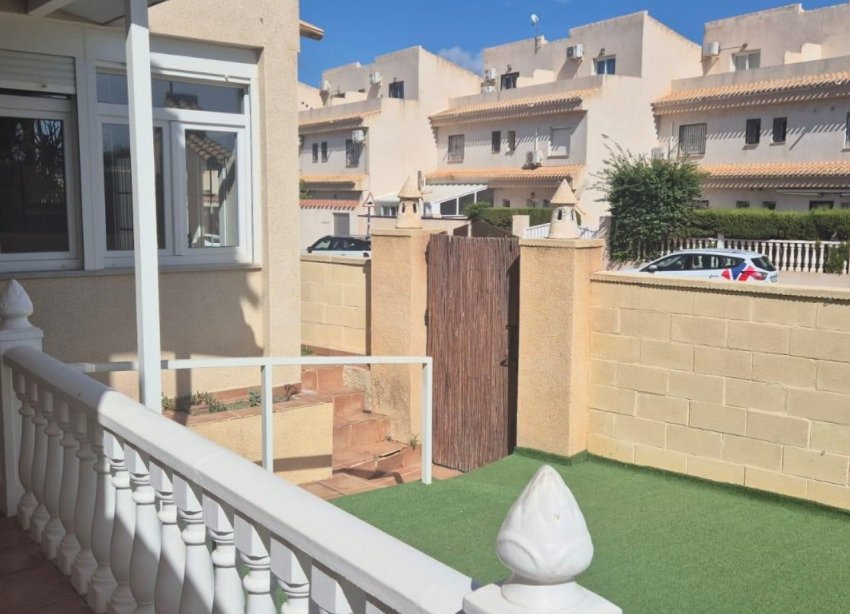 Resale - Terraced house / Townhouse - Orihuela Costa - Playa Flamenca