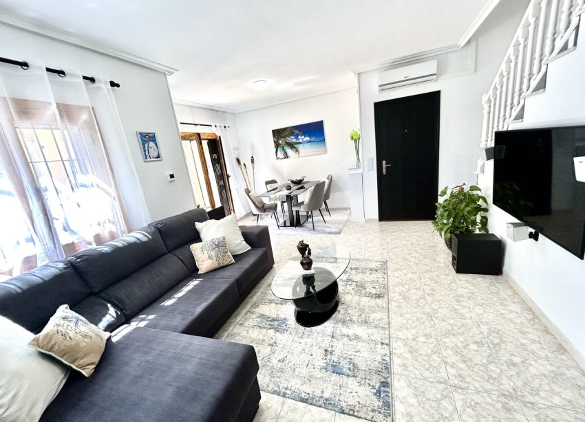 Resale - Terraced house / Townhouse - Orihuela Costa - Playa Flamenca