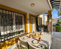 Resale - Terraced house / Townhouse - Orihuela Costa - Villamartín