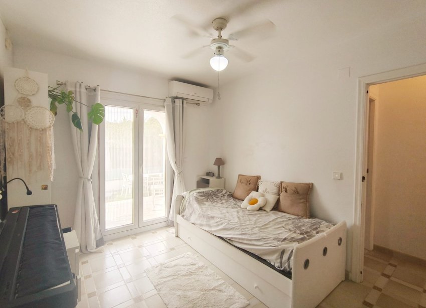 Resale - Terraced house / Townhouse - Orihuela Costa - Villamartín