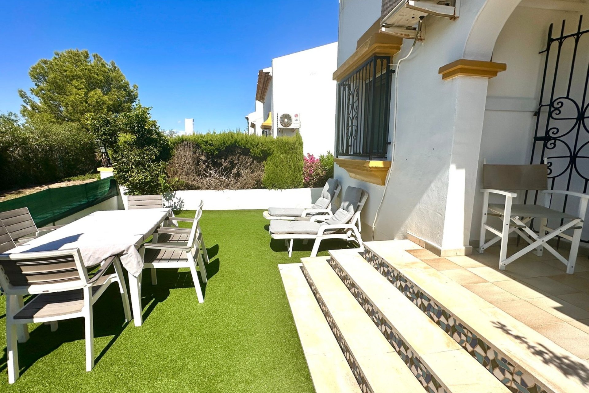 Resale - Terraced house / Townhouse - Orihuela Costa - Villamartín