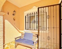 Resale - Terraced house / Townhouse - Orihuela Costa - Villamartín