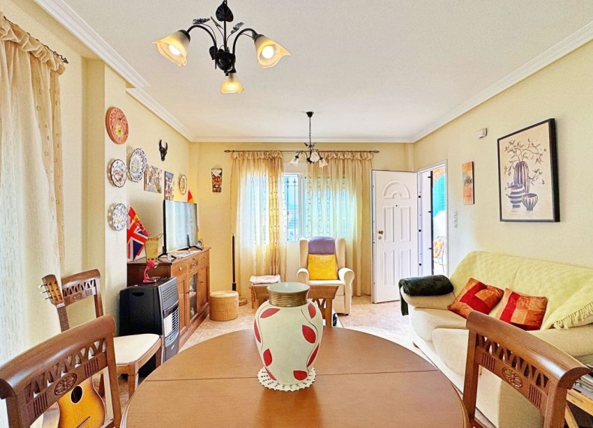 Resale - Terraced house / Townhouse - Orihuela Costa - Villamartín