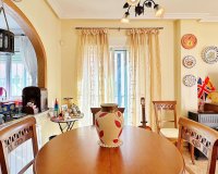 Resale - Terraced house / Townhouse - Orihuela Costa - Villamartín