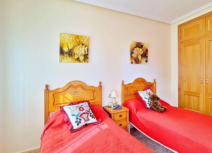 Resale - Terraced house / Townhouse - Orihuela Costa - Villamartín