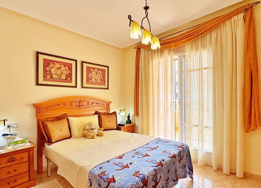 Resale - Terraced house / Townhouse - Orihuela Costa - Villamartín