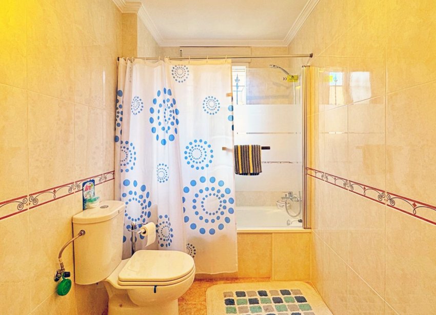 Resale - Terraced house / Townhouse - Orihuela Costa - Villamartín