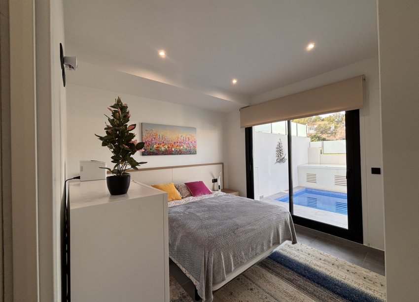 Resale - Terraced house / Townhouse - Orihuela Costa - Villamartin