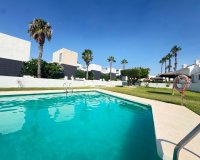 Resale - Terraced house / Townhouse - Orihuela Costa - Villamartín