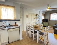 Resale - Terraced house / Townhouse - Orihuela Costa - Villamartín