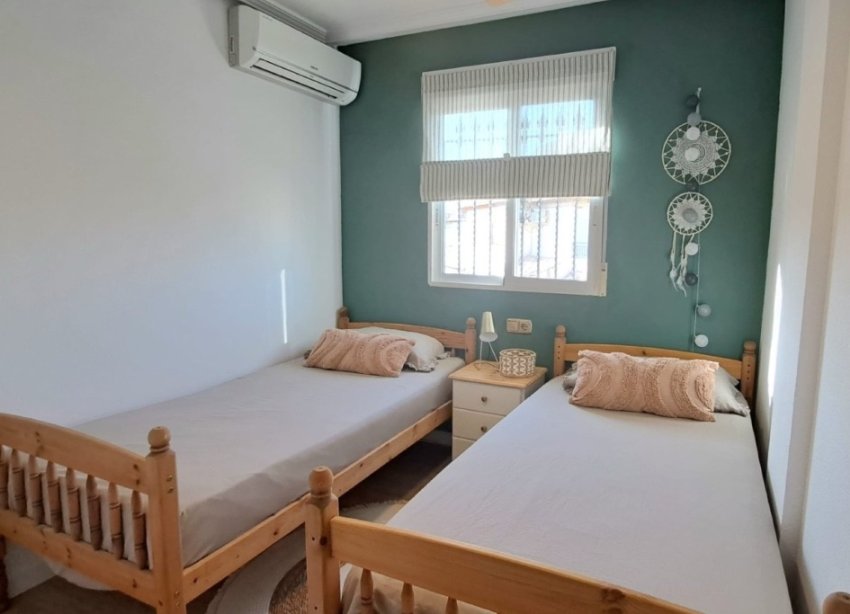 Resale - Terraced house / Townhouse - Orihuela Costa - Villamartín