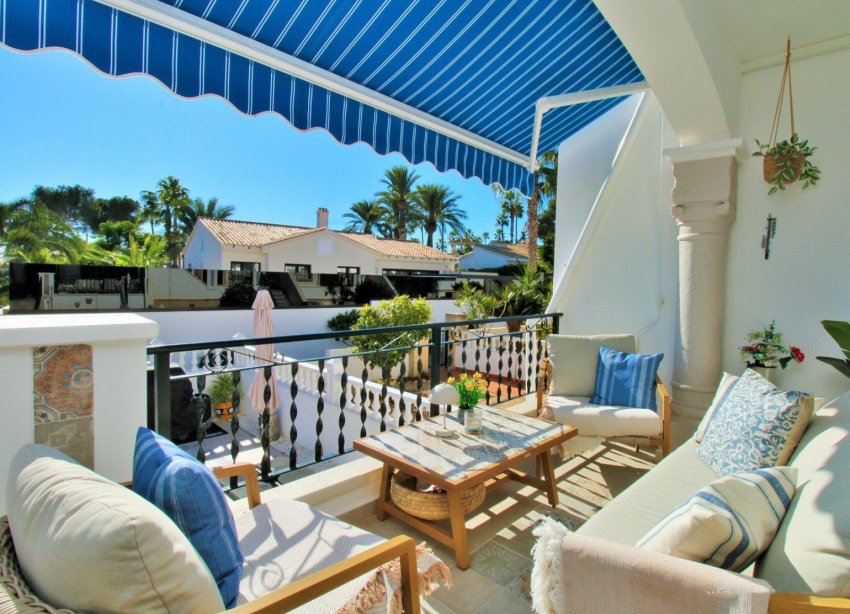 Resale - Terraced house / Townhouse - Orihuela Costa - Villamartín