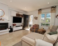 Resale - Terraced house / Townhouse - Orihuela Costa - Villamartín