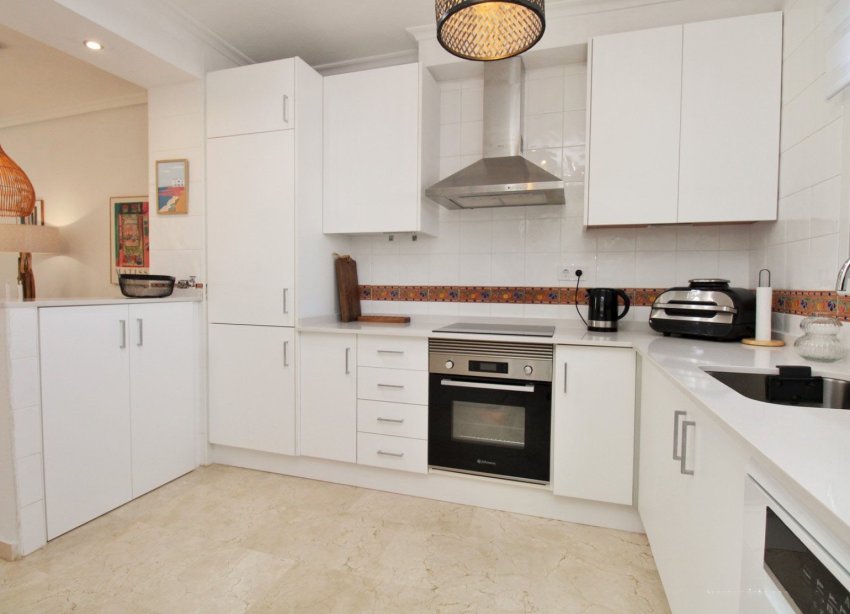 Resale - Terraced house / Townhouse - Orihuela Costa - Villamartín