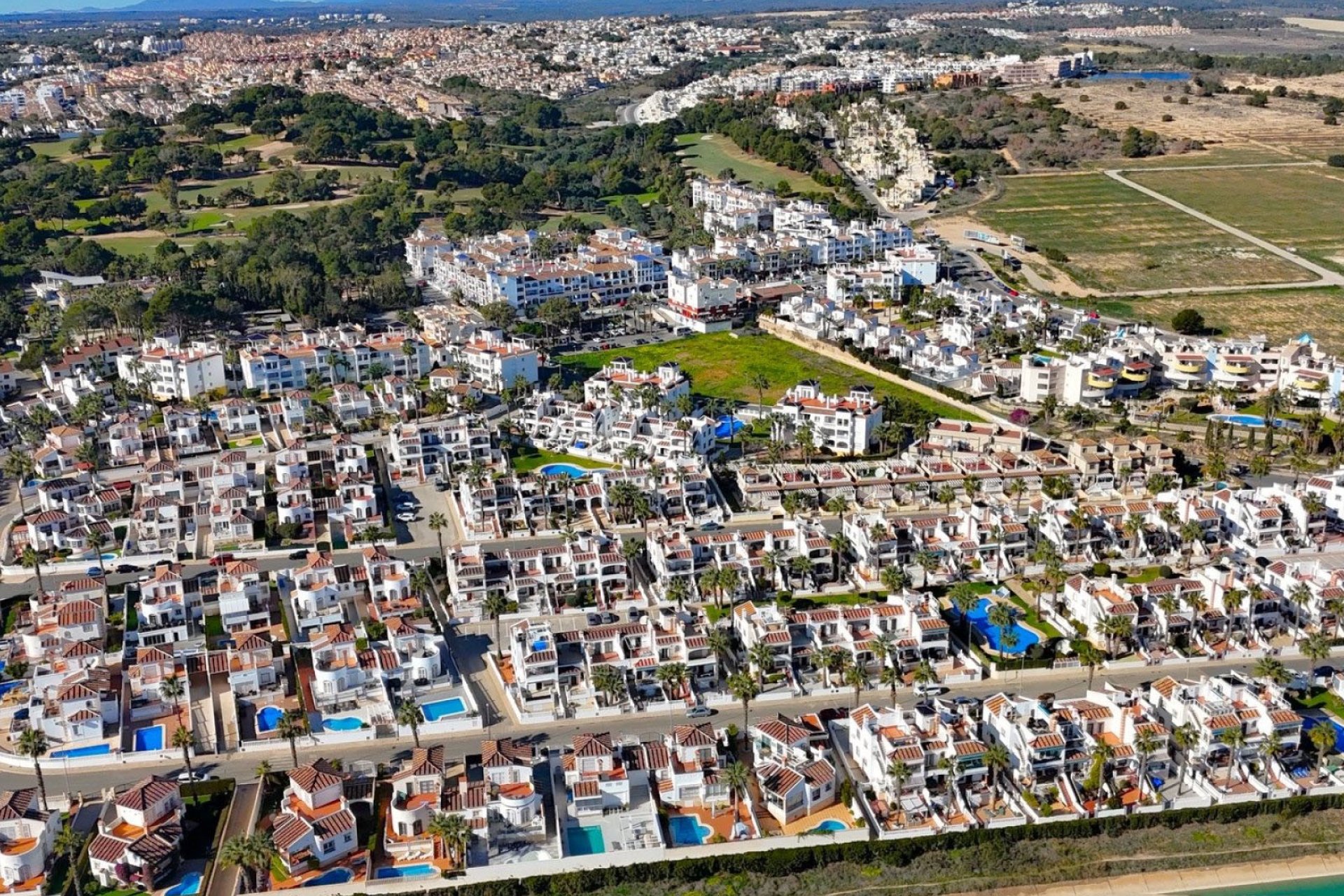 Resale - Terraced house / Townhouse - Orihuela Costa - Villamartín