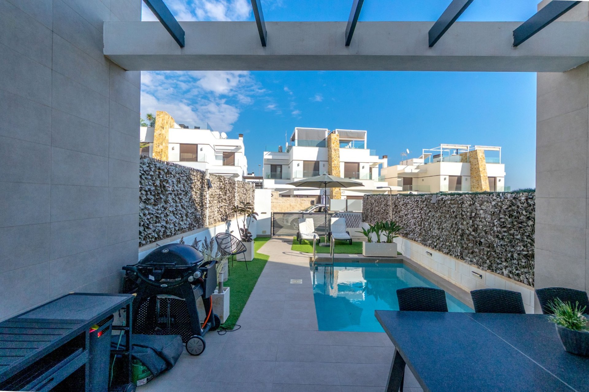 Resale - Terraced house / Townhouse - Orihuela Costa - Villamartín