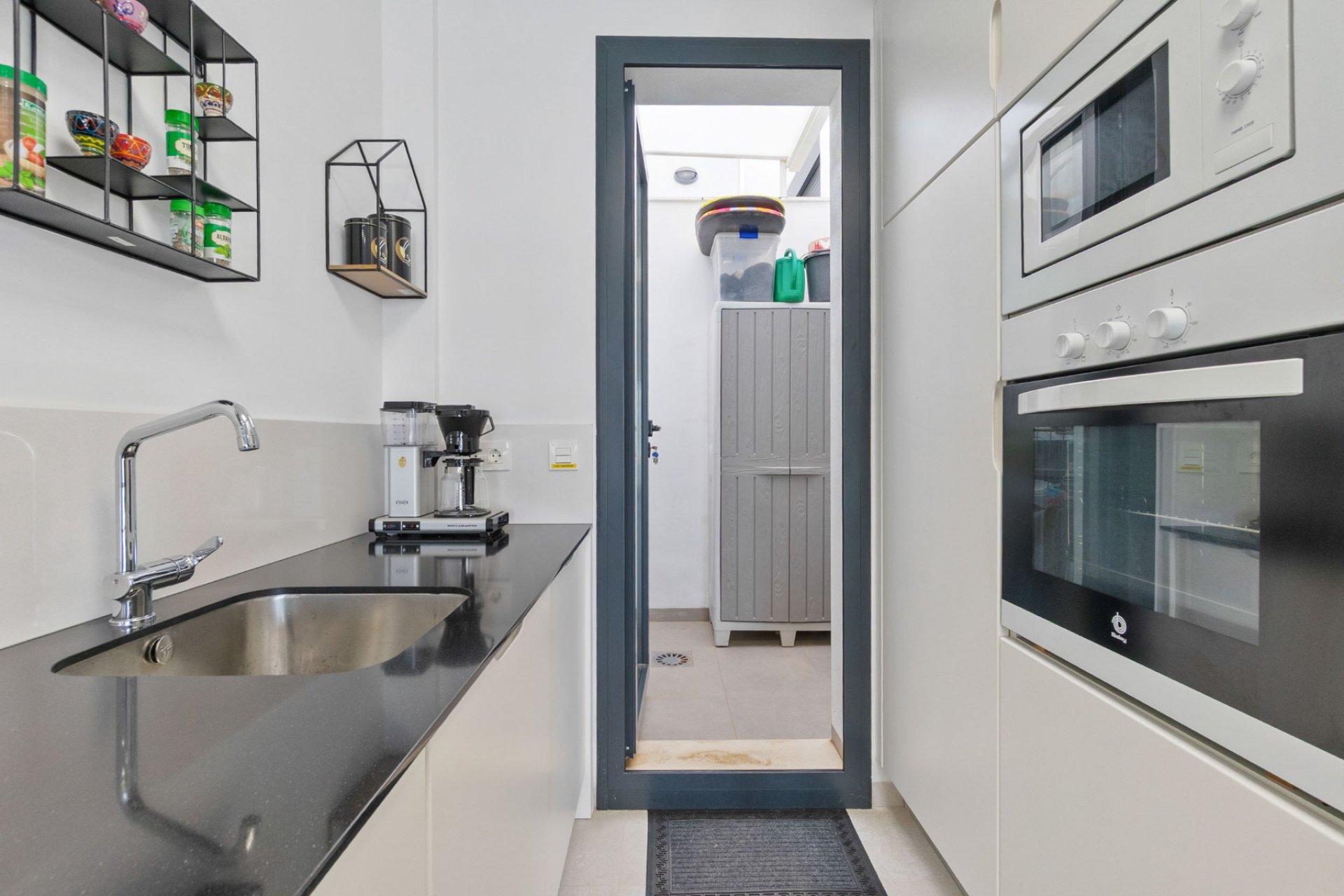 Resale - Terraced house / Townhouse - Orihuela Costa - Villamartín