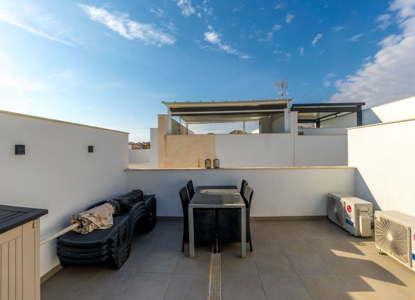 Resale - Terraced house / Townhouse - Orihuela Costa - Villamartín