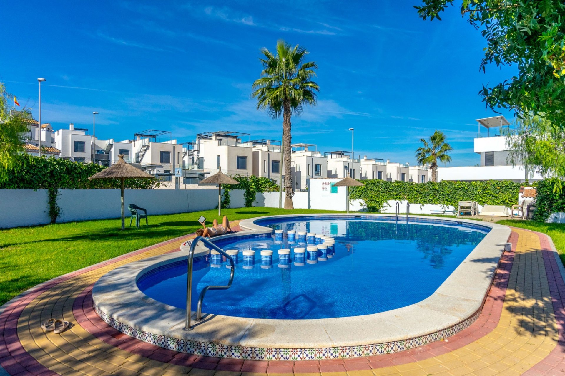 Resale - Terraced house / Townhouse - Orihuela Costa - Villamartín