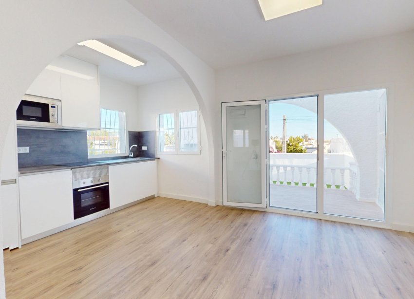 Resale - Terraced house / Townhouse - Orihuela Costa - Villamartin