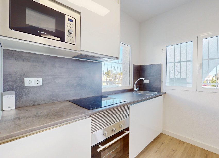 Resale - Terraced house / Townhouse - Orihuela Costa - Villamartin