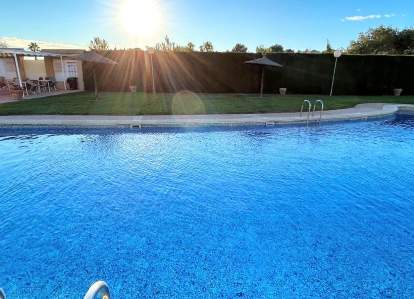 Resale - Terraced house / Townhouse - Orihuela Costa - Villamartín