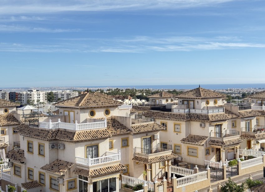 Resale - Terraced house / Townhouse - Orihuela Costa - Villamartin