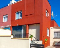 Resale - Terraced house / Townhouse - Orihuela Costa - Villamartín