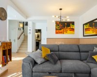 Resale - Terraced house / Townhouse - Orihuela Costa - Villamartín