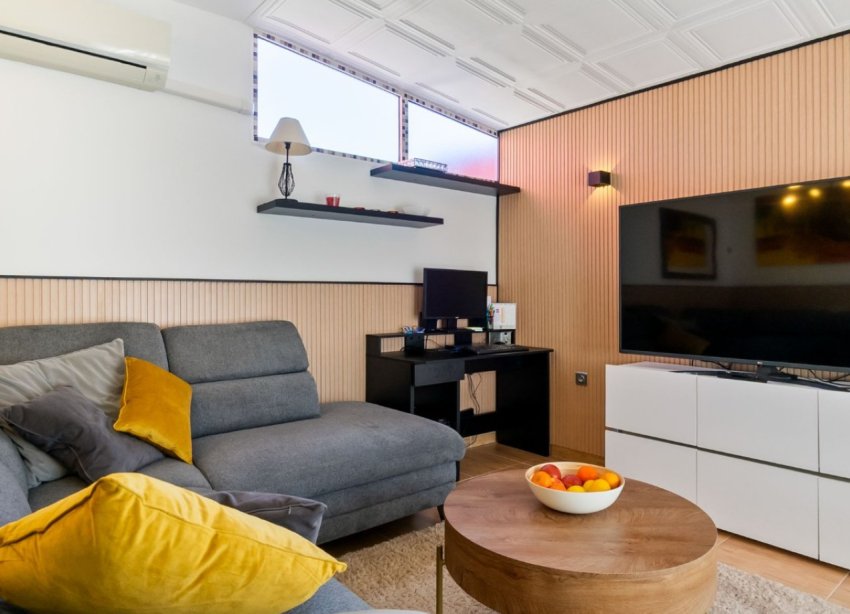 Resale - Terraced house / Townhouse - Orihuela Costa - Villamartín