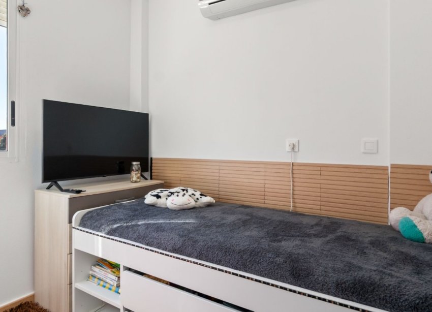 Resale - Terraced house / Townhouse - Orihuela Costa - Villamartín