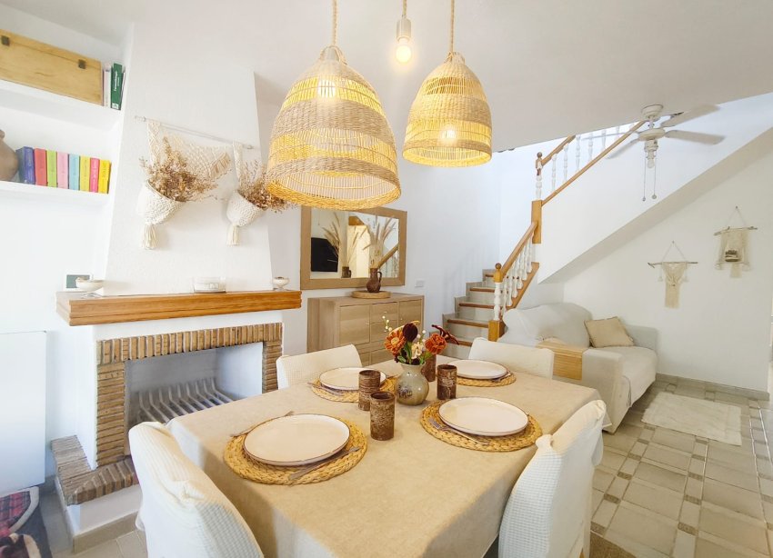 Resale - Terraced house / Townhouse - Orihuela Costa - Villamartín