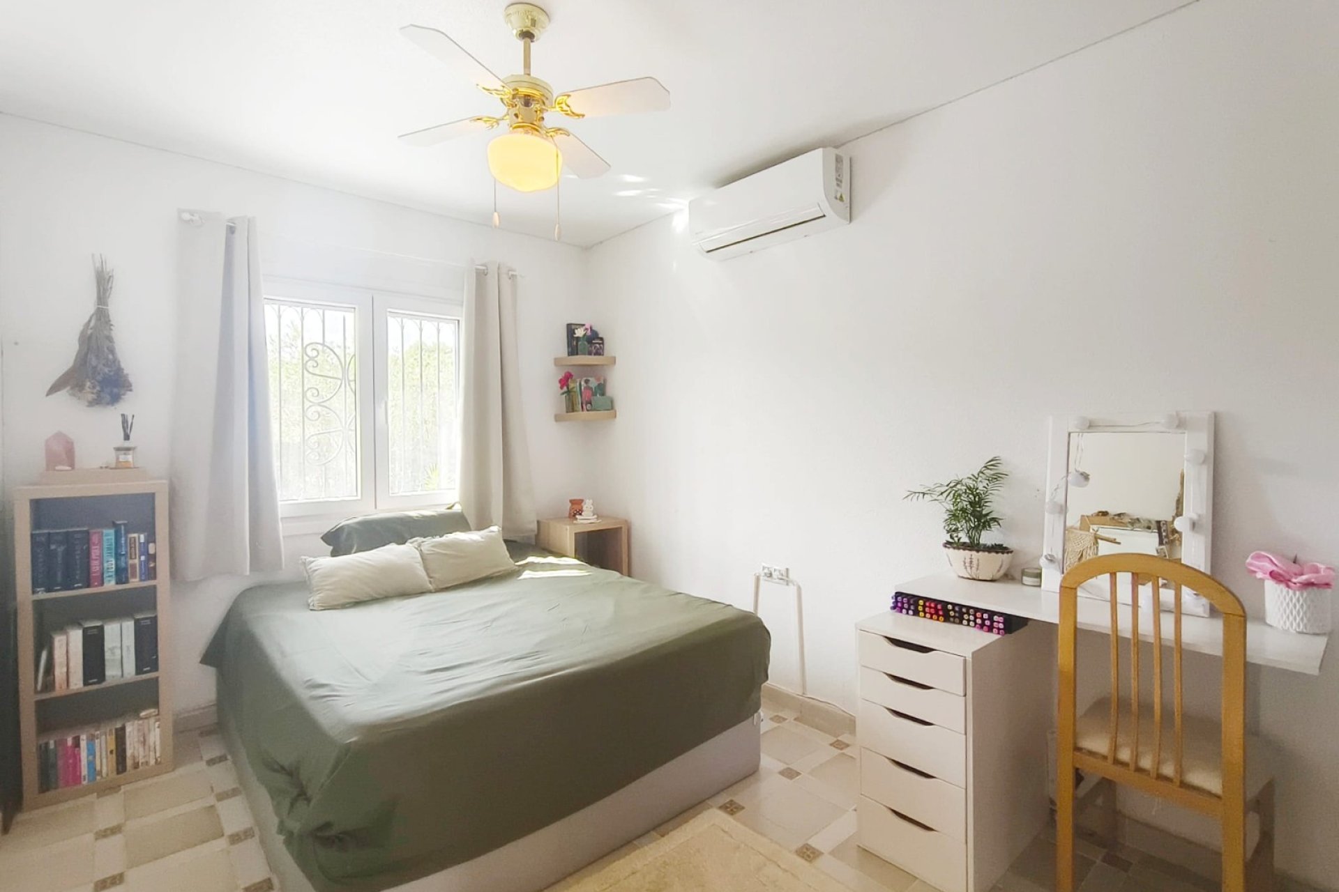 Resale - Terraced house / Townhouse - Orihuela Costa - Villamartín