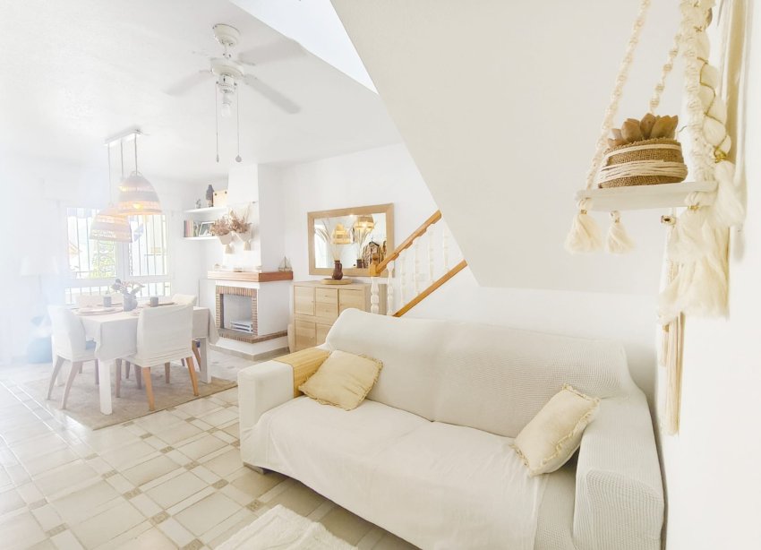 Resale - Terraced house / Townhouse - Orihuela Costa - Villamartín