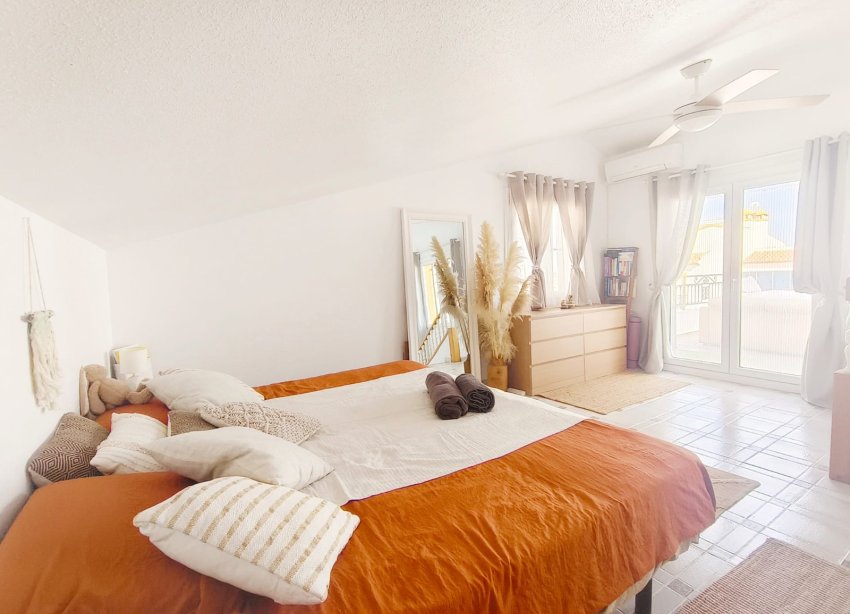 Resale - Terraced house / Townhouse - Orihuela Costa - Villamartín