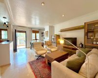 Resale - Terraced house / Townhouse - Orihuela Costa - Villamartín