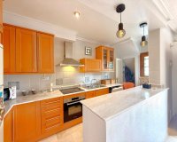 Resale - Terraced house / Townhouse - Orihuela Costa - Villamartín