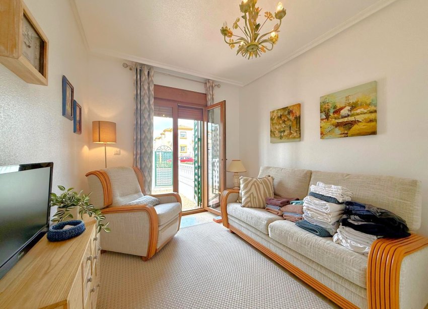 Resale - Terraced house / Townhouse - Orihuela Costa - Villamartín